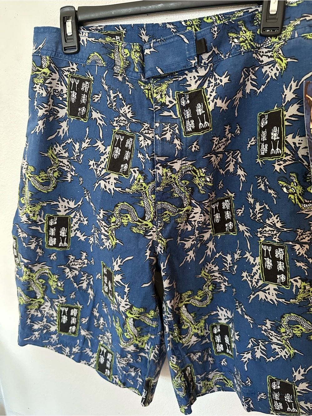Wave shorts - Picture 2 of 8